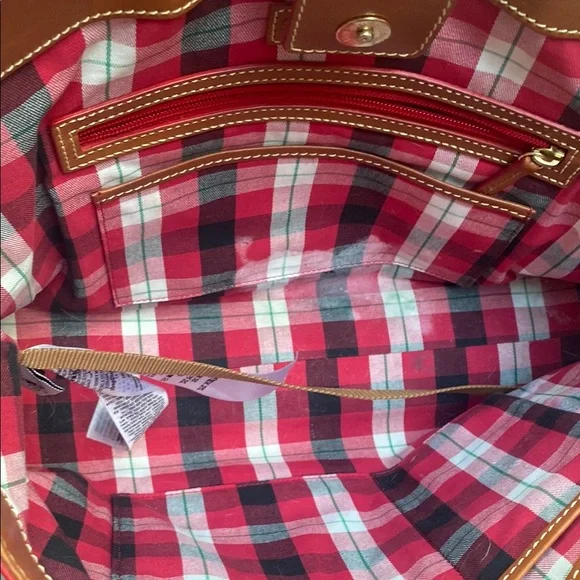 Dooney & Bourke Disney Mickey & Friends Winter Tote - Picture 6 of 13